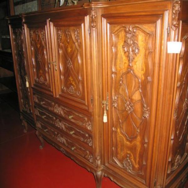 CREDENZA 633