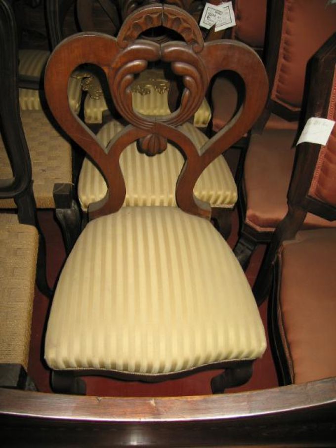 CHAIR PIEMONTESE 273