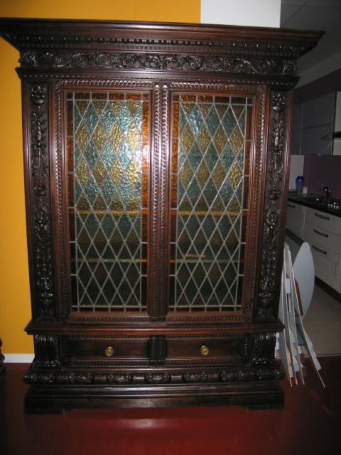 CREDENZA 591