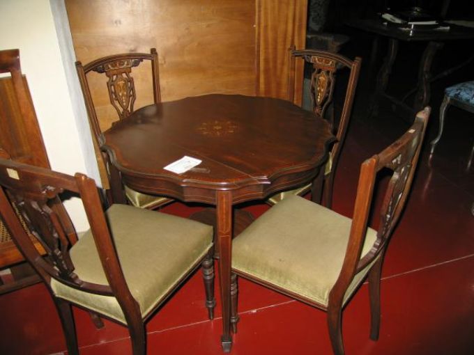 COFFEE TABLE 113