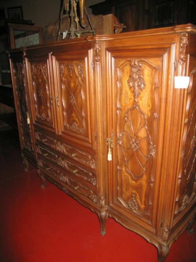 CREDENZA 633