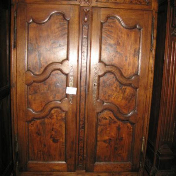 CREDENZA 574